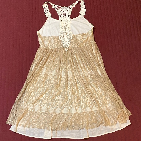 A’reve Lace Crotchet Strap Dress in Cream with Gold Lace Overlay Large - Picture 2 of 8